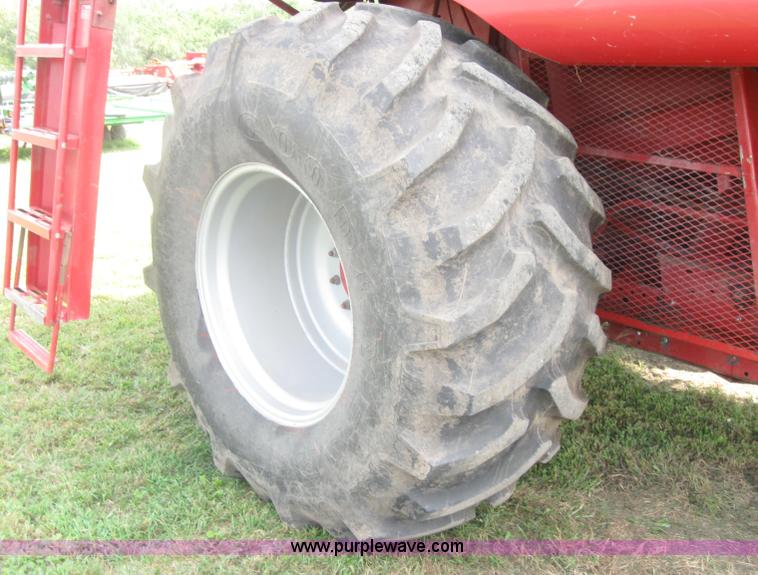 image for item 2548 1988 Case IH 1660 axial flow combine