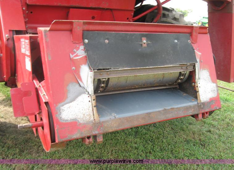 image for item 2548 1988 Case IH 1660 axial flow combine