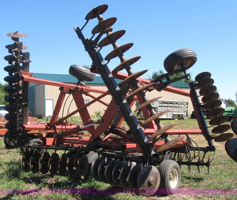 image for item 2742 Case IH 496 tandem disk