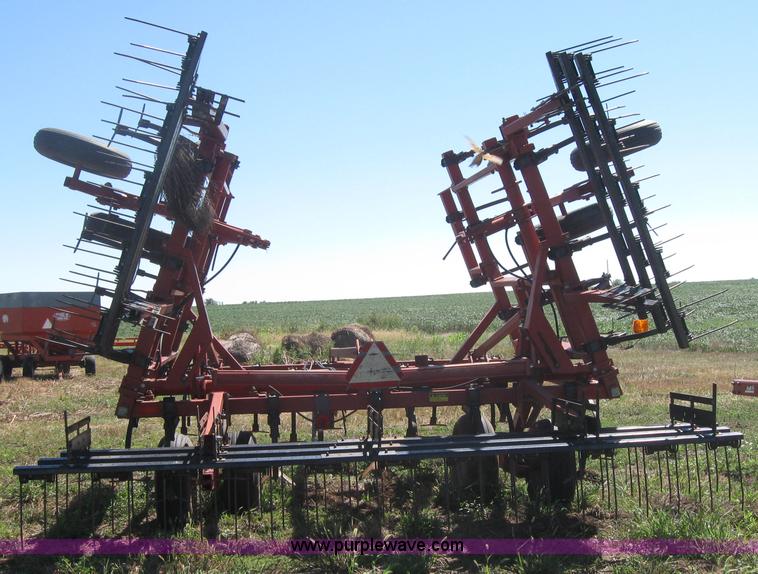 image for item 2744 Case IH 4300 field cultivator