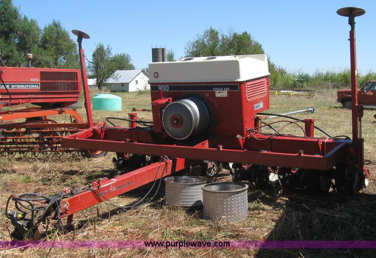 image for item 2750 Case IH 900 planter