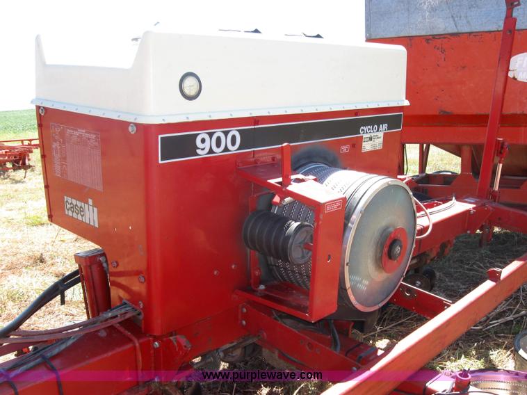 image for item 2750 Case IH 900 planter