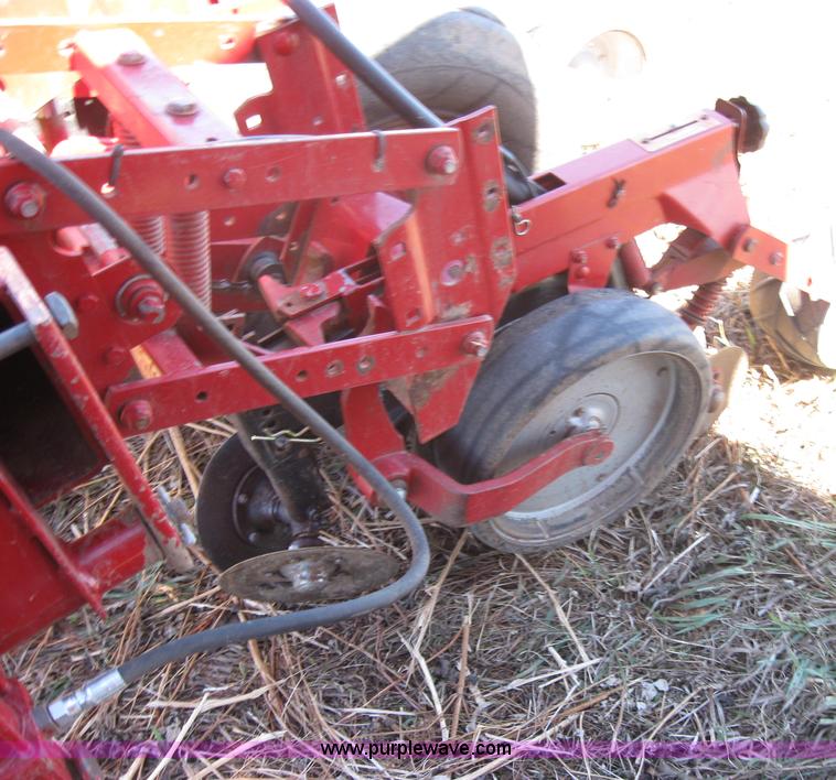 image for item 2750 Case IH 900 planter