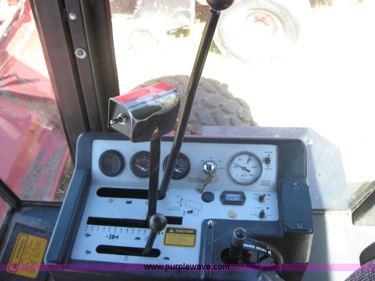 image for item 2752 Case IH 8830 self-propelled swather