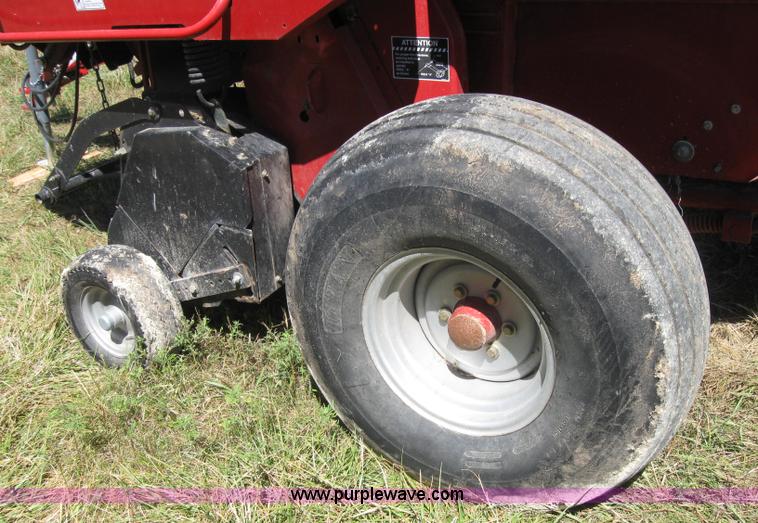 image for item 2753 Case IH RBX562 baler