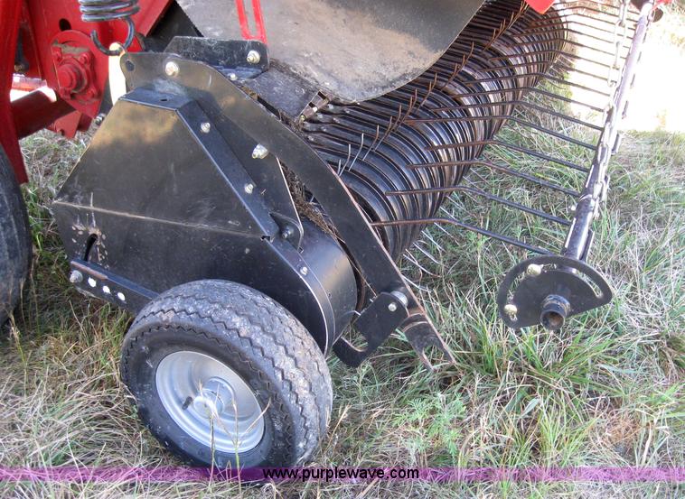 image for item 2753 Case IH RBX562 baler