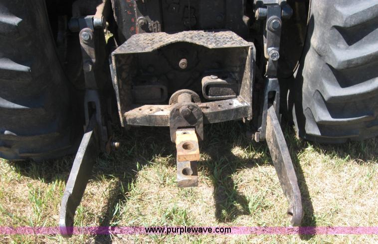 image for item 2755 1984 Case IH 2394 tractor