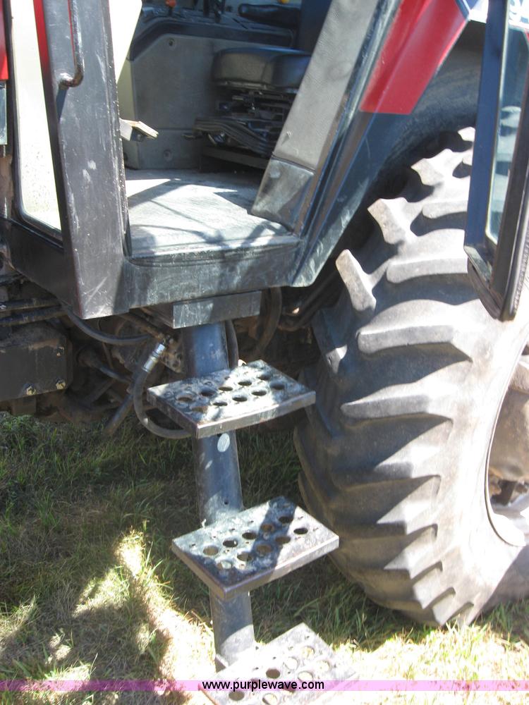 image for item 2755 1984 Case IH 2394 tractor