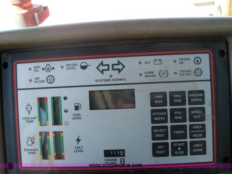 image for item 2755 1984 Case IH 2394 tractor