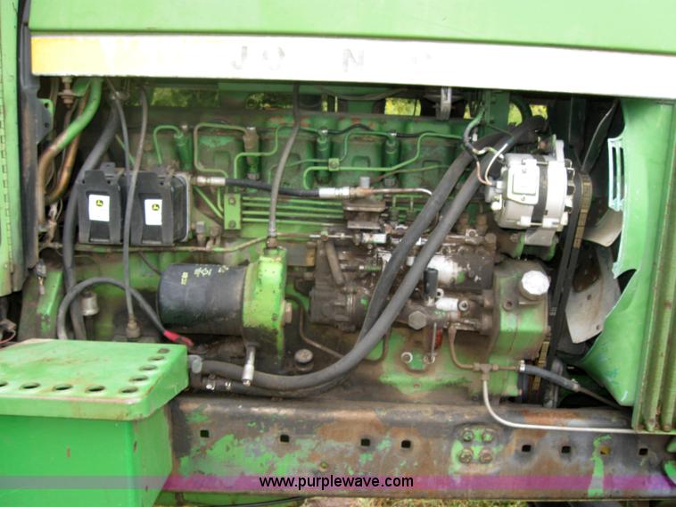 image for item 2793 1975 John Deere 4430 tractor