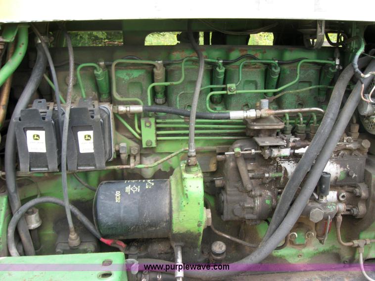 image for item 2793 1975 John Deere 4430 tractor