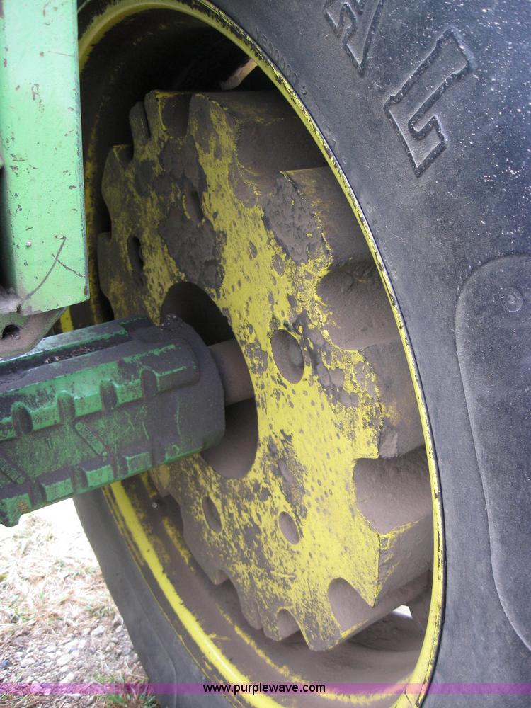 image for item 2793 1975 John Deere 4430 tractor