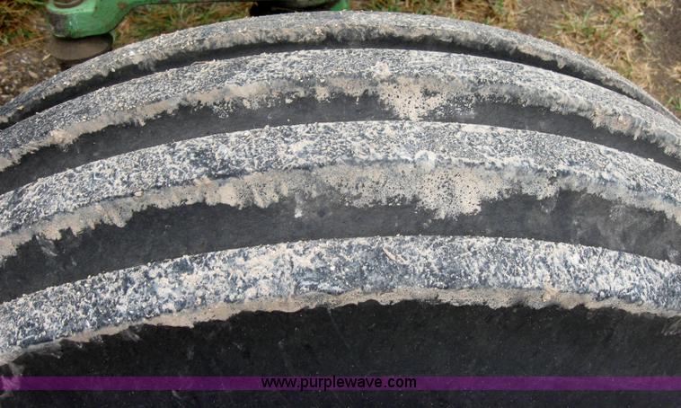 image for item 2793 1975 John Deere 4430 tractor