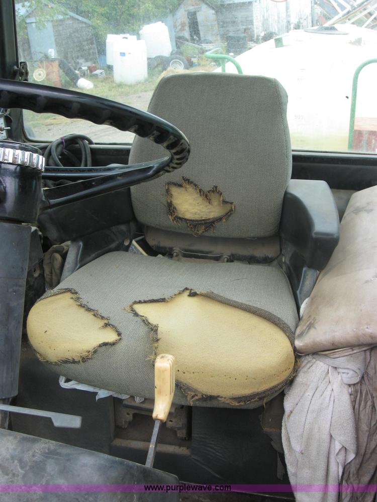 image for item 2793 1975 John Deere 4430 tractor