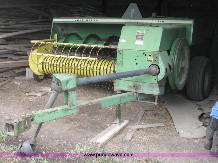 image for item 2795 John Deere 346 square baler