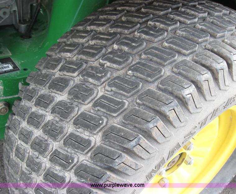 image for item 2798 John Deere Z810A commercial mower
