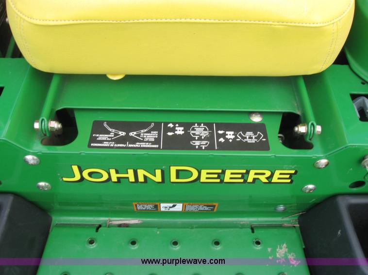image for item 2798 John Deere Z810A commercial mower