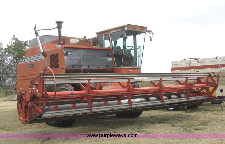 image for item 2969 1981 Massey-Ferguson 860 combine with 24' header