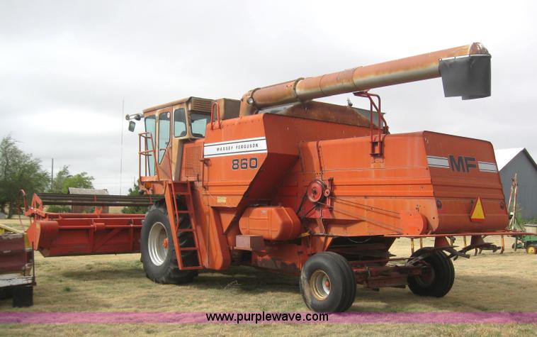 image for item 2969 1981 Massey-Ferguson 860 combine with 24' header