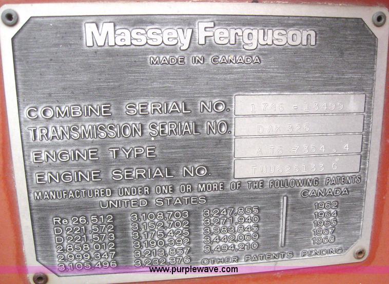 image for item 2969 1981 Massey-Ferguson 860 combine with 24' header