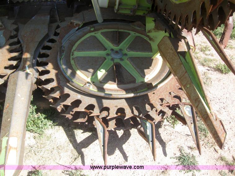 image for item 2979 2008 Claas RU-600 forage head