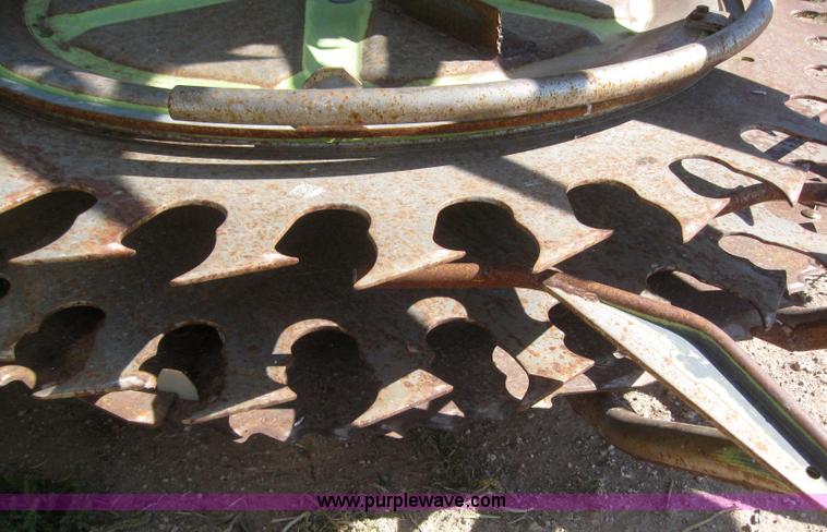 image for item 2979 2008 Claas RU-600 forage head