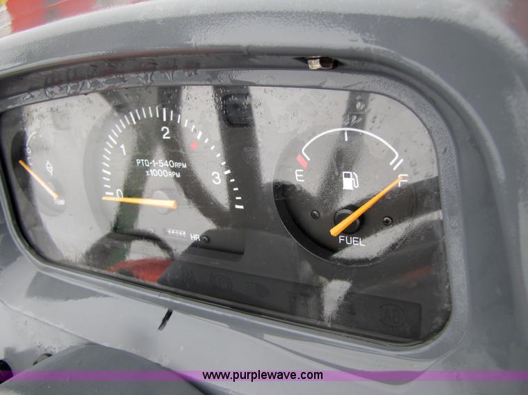 image for item 3190 2008 Kioti DK55 tractor with loader