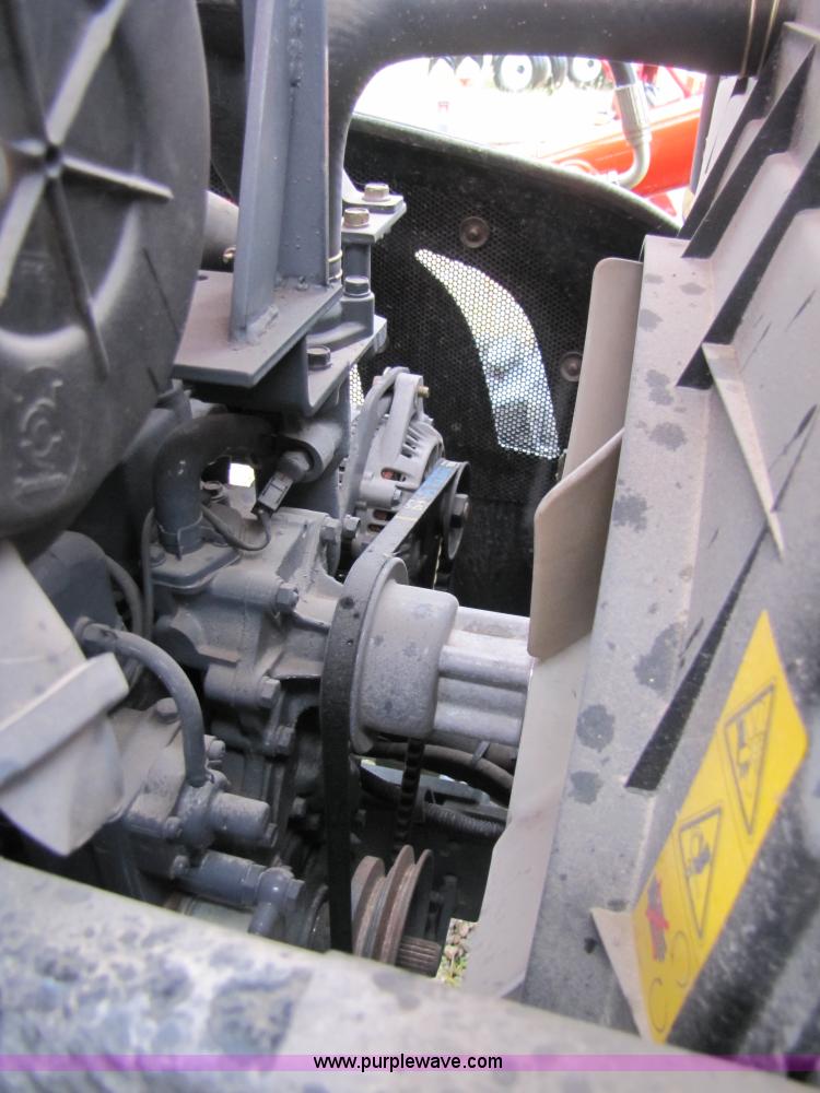 image for item 3190 2008 Kioti DK55 tractor with loader