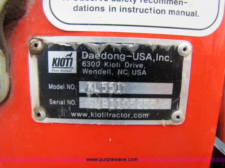 image for item 3190 2008 Kioti DK55 tractor with loader