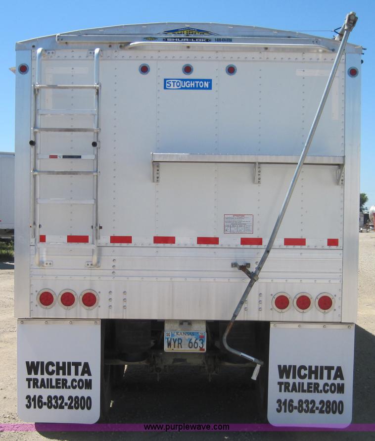 image for item 4123 2009 Stoughton AHV-421T-AR-S 42' grain hopper trailer