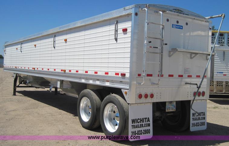 image for item 4123 2009 Stoughton AHV-421T-AR-S 42' grain hopper trailer