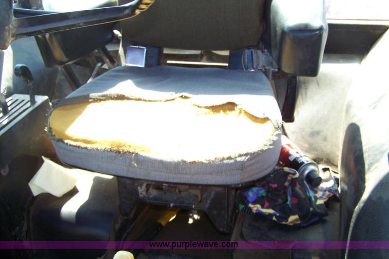 image for item 4134 1976 John Deere 4630 tractor