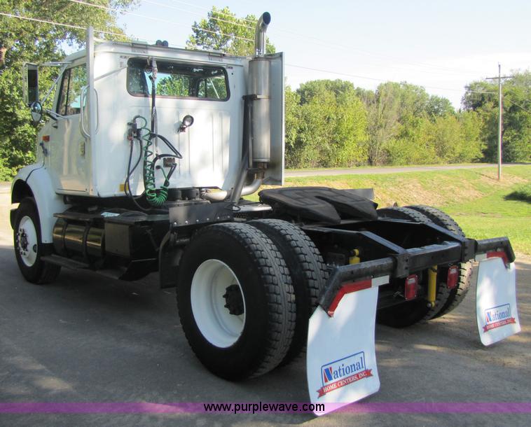 image for item 5208 1999 International 8100 semi truck