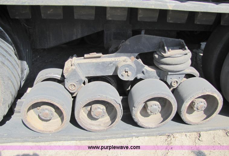 image for item 5783 1987 Cat Challenger 65 tractor