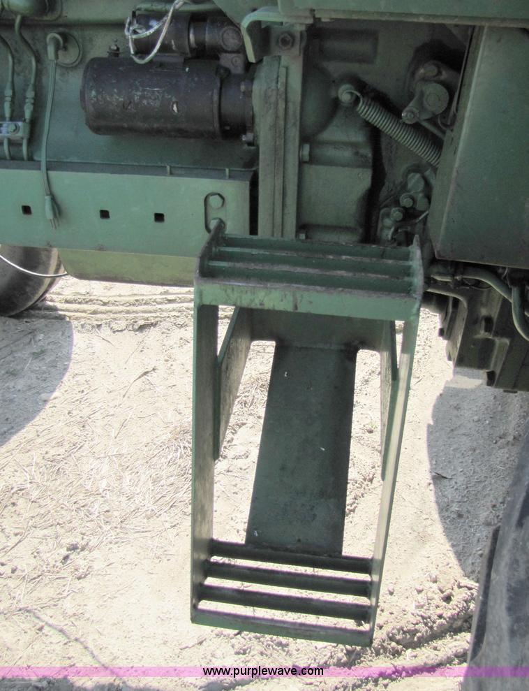 image for item 5784 1971 John Deere 4620 tractor