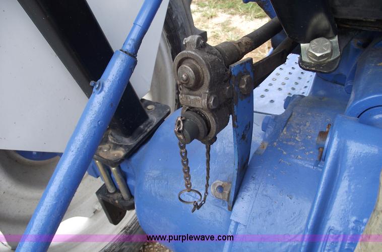 image for item 5792 1965 Ford 4000 tractor