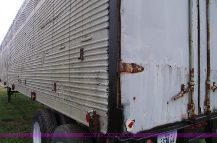 image for item 5811 1962 Highway 45' walking floor trailer