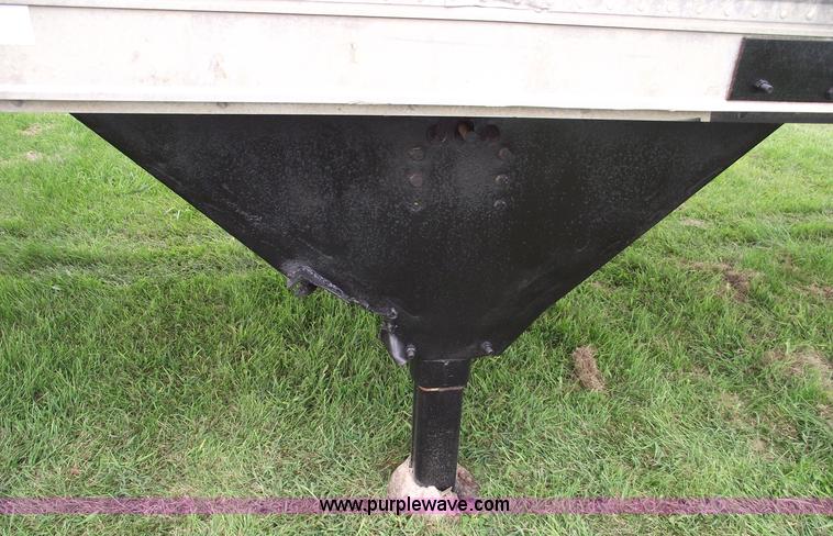 image for item 5811 1962 Highway 45' walking floor trailer