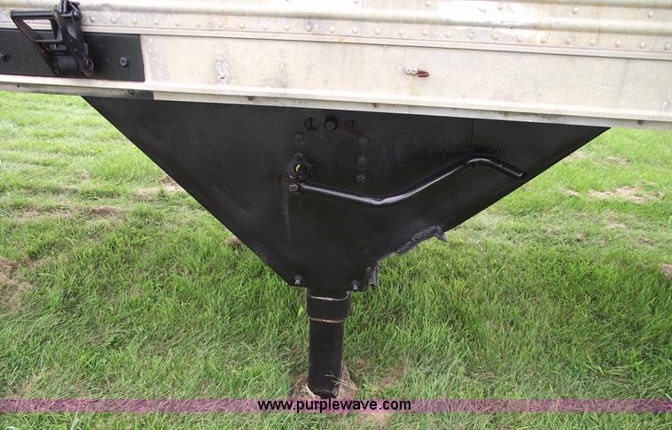 image for item 5811 1962 Highway 45' walking floor trailer