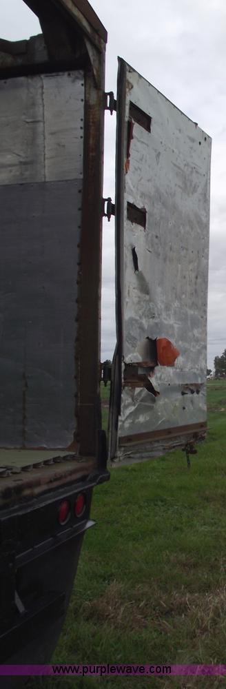 image for item 5811 1962 Highway 45' walking floor trailer