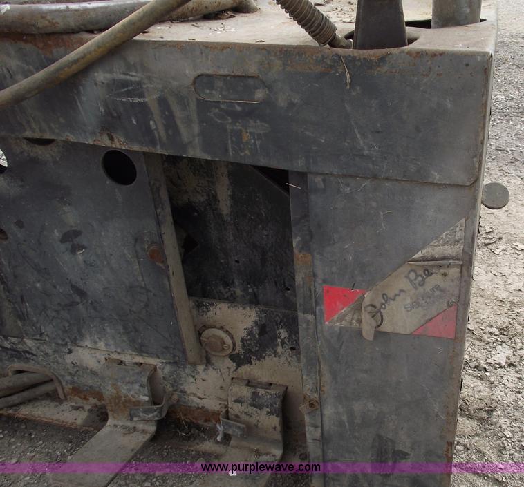 image for item 5816 John Beam 7600 signature series tire machine