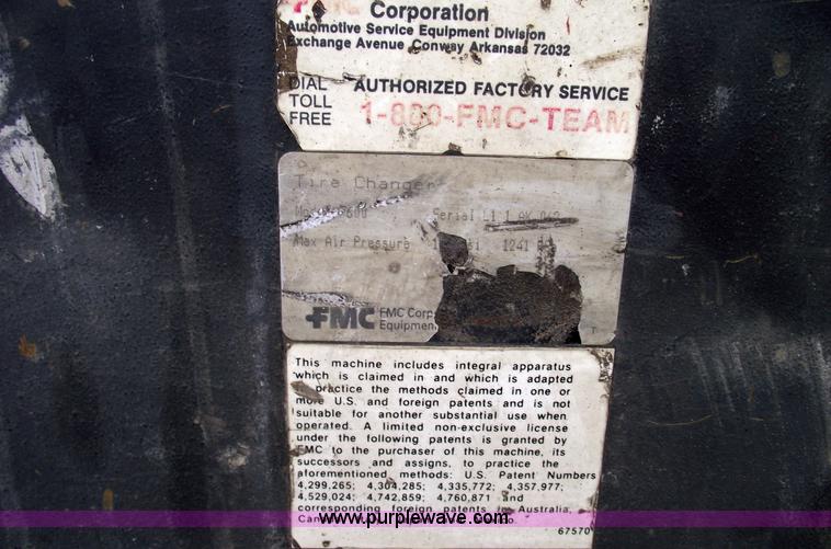 image for item 5816 John Beam 7600 signature series tire machine