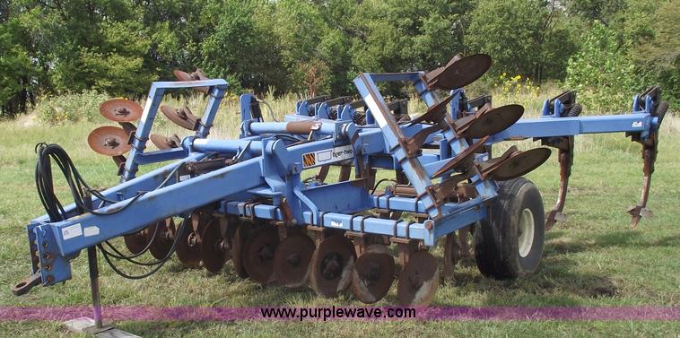 image for item 5841 DMI TIger 2 mulch ripper