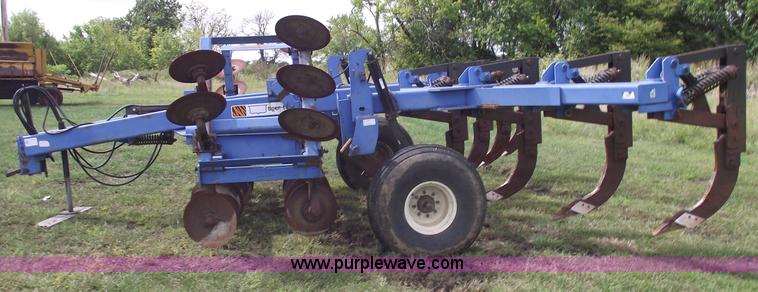 image for item 5841 DMI TIger 2 mulch ripper