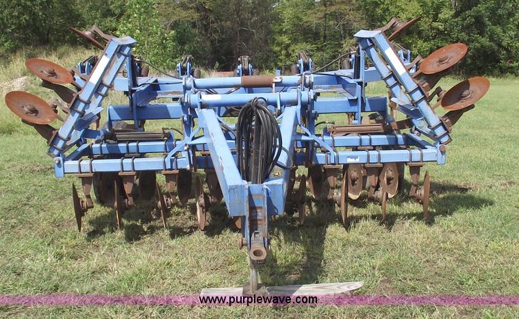 image for item 5841 DMI TIger 2 mulch ripper