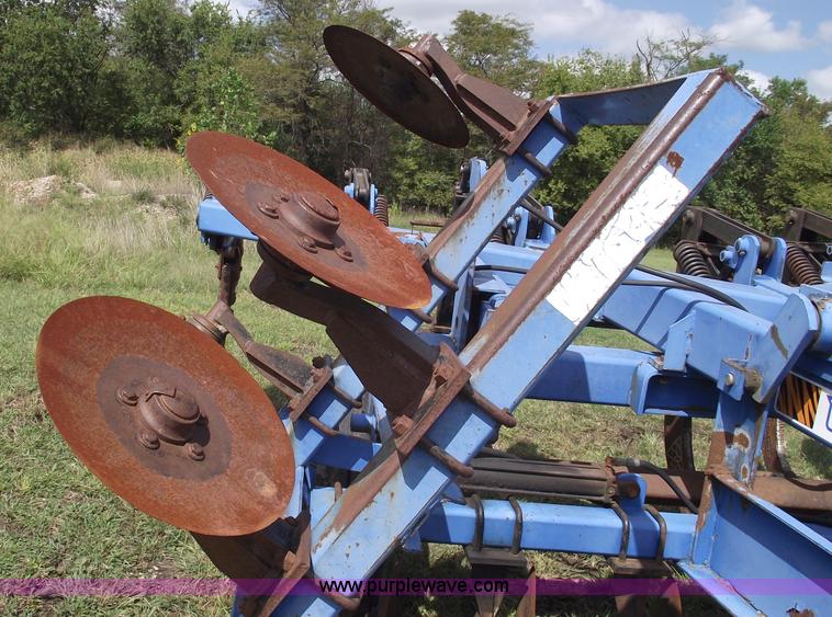 image for item 5841 DMI TIger 2 mulch ripper