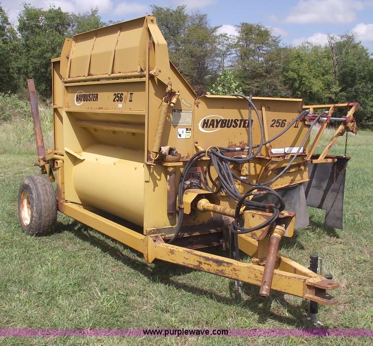 image for item 5842 2004 HayBuster 256 Plus II bale processor