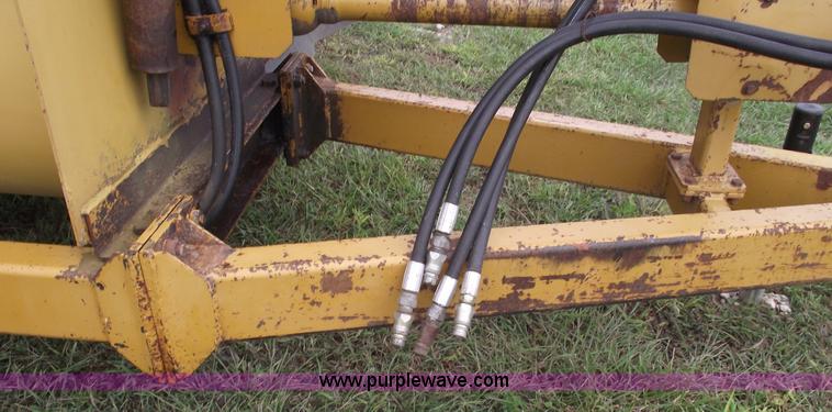 image for item 5842 2004 HayBuster 256 Plus II bale processor