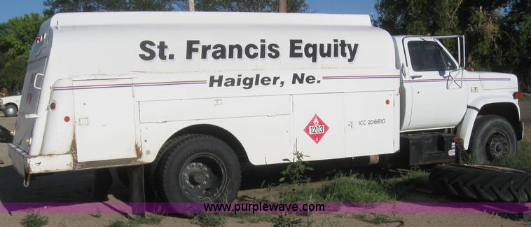 image for item 6197 1985 Chevrolet 70 fuel truck