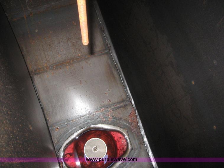 image for item 6197 1985 Chevrolet 70 fuel truck